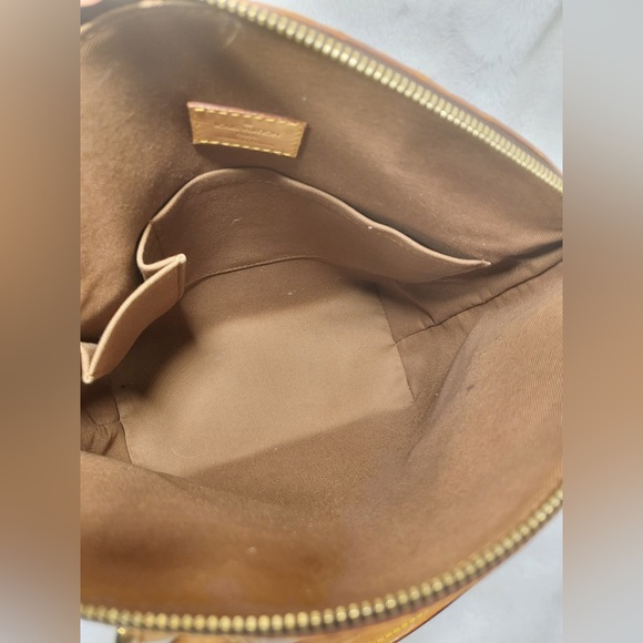 Authentic Louis Vuitton Lockit vertical pm handbag - Picture 10 of 16